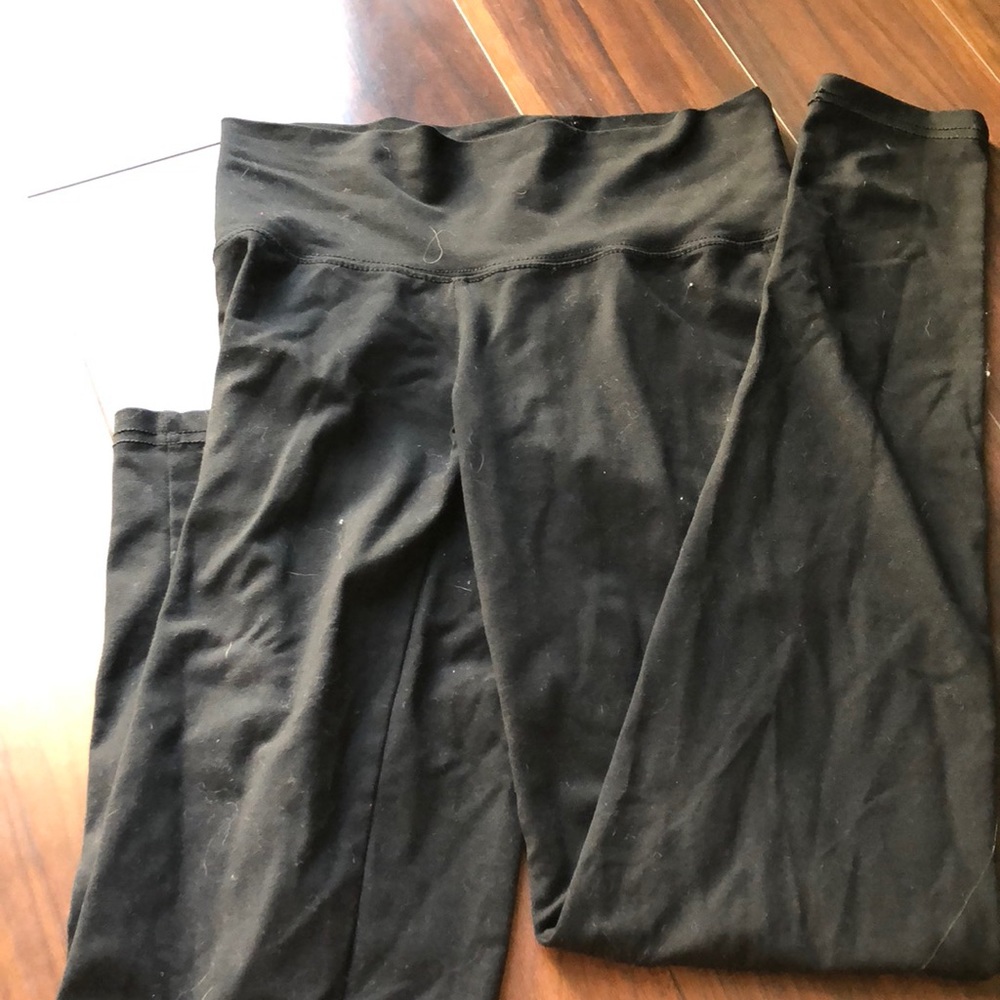 Black leggings